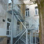 Fluchttreppe Plauen -
15 t Stahlkonstruktion,
Leistungsumfang: statische Berechnung, Konstruktion, Fertigung und Montage
